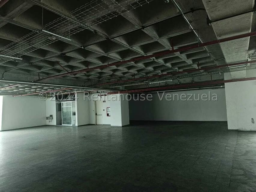 Comercial (Oficina) en Alquiler en La Urbina, Distrito Metropolitano - 17