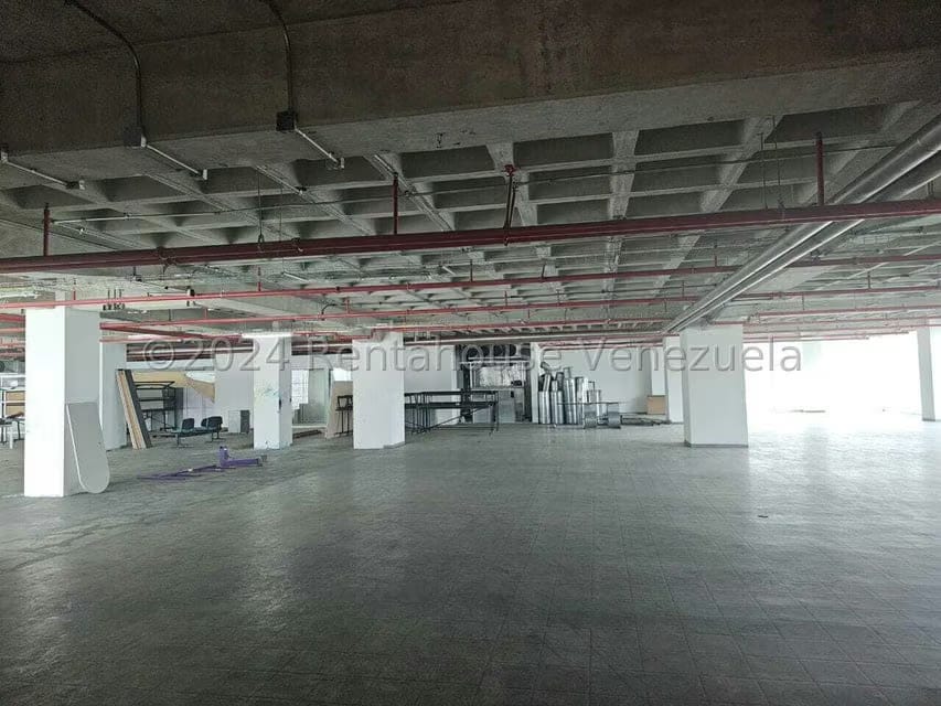 Comercial (Oficina) en Alquiler en La Urbina, Distrito Metropolitano - 4