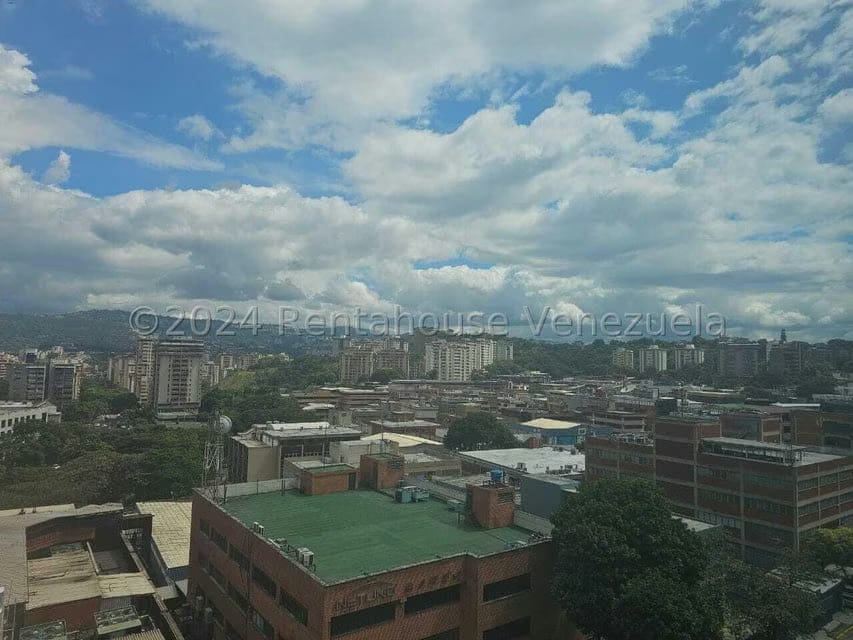 Comercial (Oficina) en Alquiler en La Urbina, Distrito Metropolitano - 43