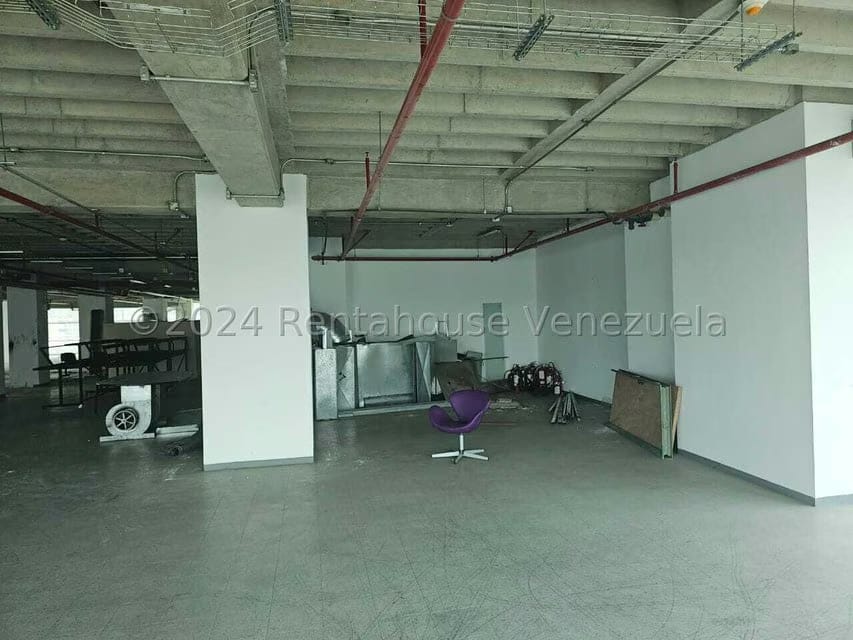 Comercial (Oficina) en Alquiler en La Urbina, Distrito Metropolitano - 45