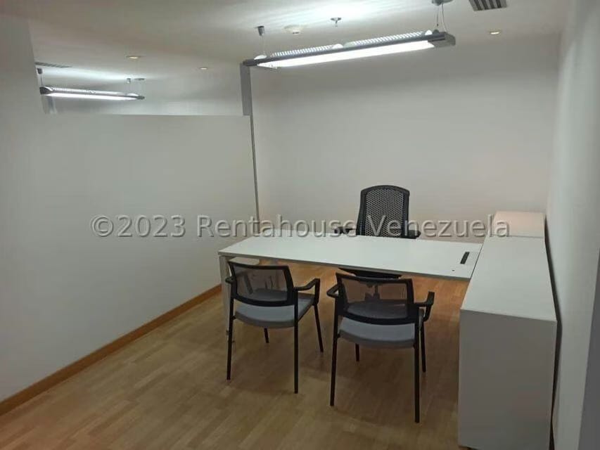 Comercial (Oficina) en Alquiler en La Urbina, Distrito Metropolitano - 50