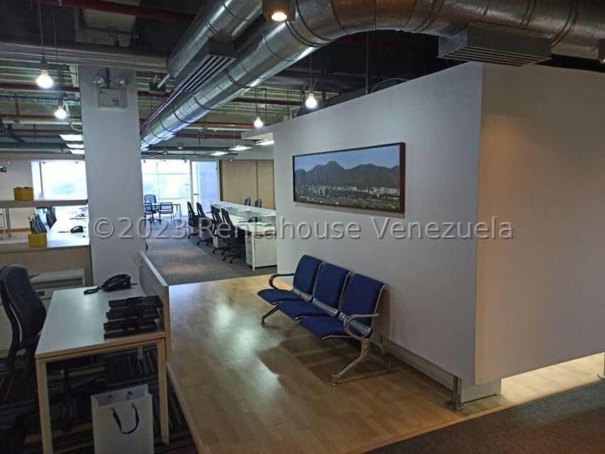 Comercial (Oficina) en Alquiler en La Urbina, Distrito Metropolitano - 59