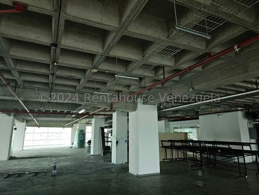Comercial (Oficina) en Alquiler en La Urbina, Distrito Metropolitano - 7