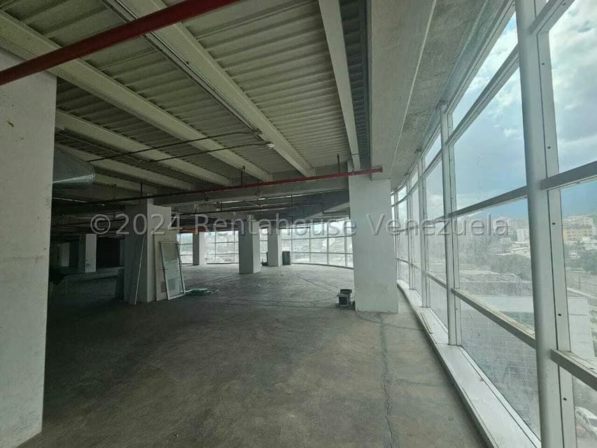 Comercial (Oficina) en Alquiler en La Urbina, Distrito Metropolitano - 10