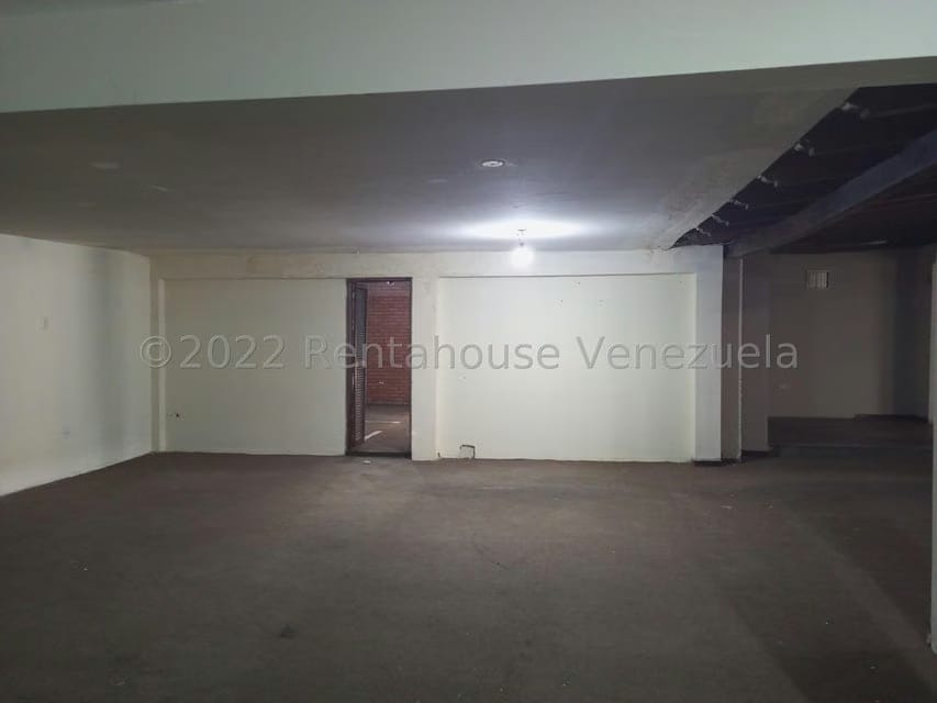 Comercial (Local Comercial) en Venta en Calle 72, Zulia - 15