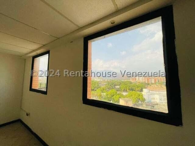 Comercial (Local Comercial) en Alquiler en Avenida Bolivar, Aragua - 7