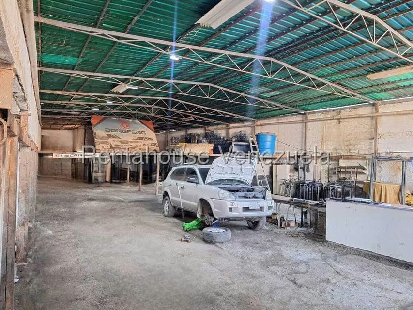 Comercial (Galpon - Deposito) en Venta en Centro, Lara - 4