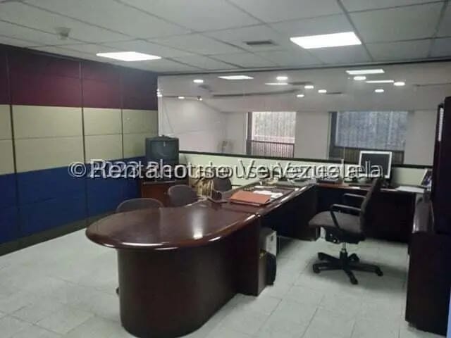 Comercial (Local Comercial) en Venta en La Urbina, Distrito Metropolitano - 14
