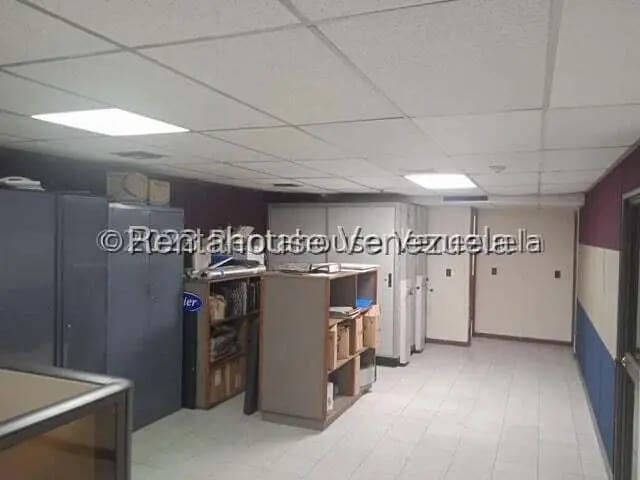 Comercial (Local Comercial) en Venta en La Urbina, Distrito Metropolitano - 24