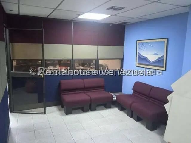 Comercial (Local Comercial) en Venta en La Urbina, Distrito Metropolitano - 10