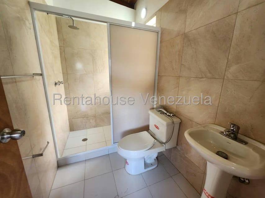Casa (Multipes Niveles) en Venta en Sebucan, Distrito Metropolitano - 23