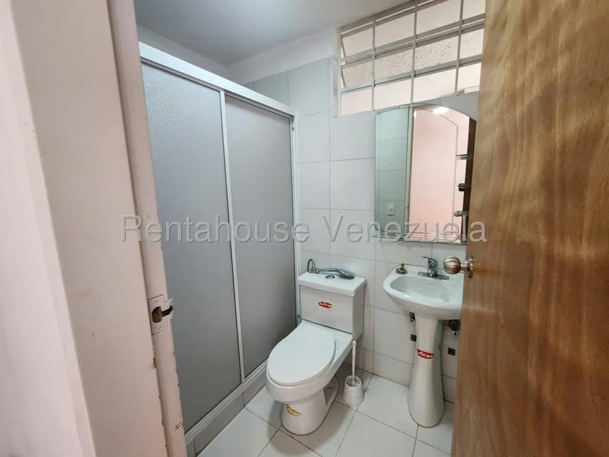 Casa (Multipes Niveles) en Venta en Sebucan, Distrito Metropolitano - 36