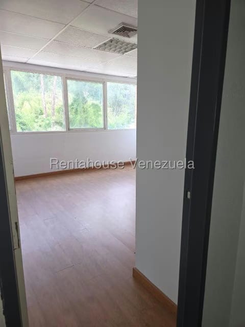 Comercial (Oficina) en Alquiler en La Trinidad, Distrito Metropolitano - 17