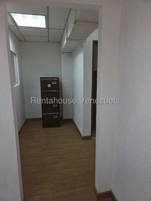 Comercial (Oficina) en Alquiler en La Trinidad, Distrito Metropolitano - 22
