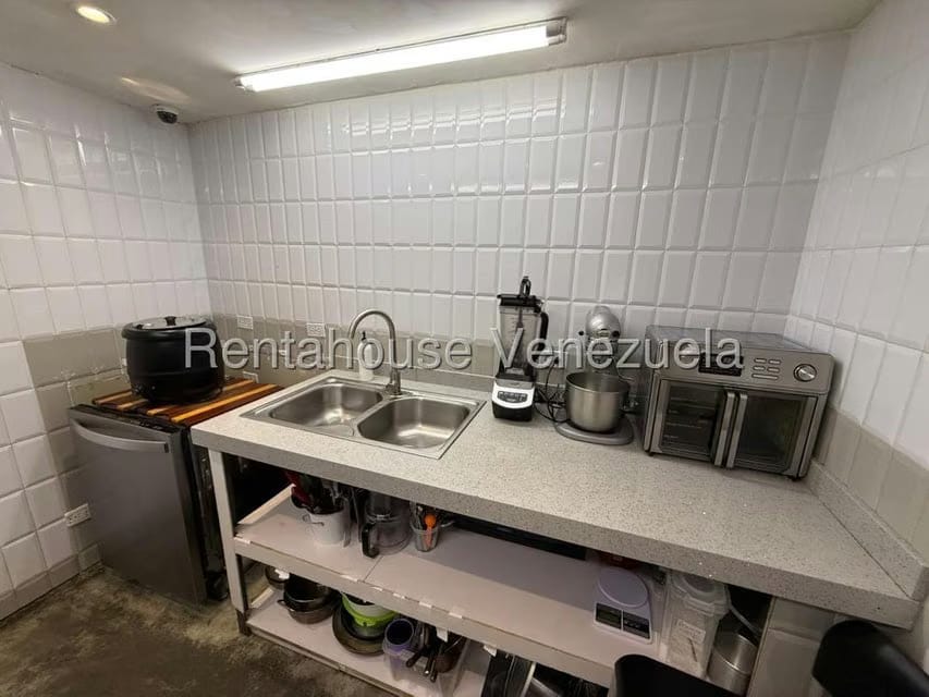 Negocios y Empresas (Alimentos y Bebidas) en Venta en Los Palos Grandes, Distrito Metropolitano - 9