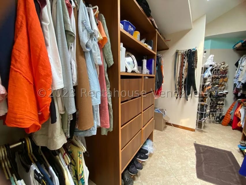 Casa (Multipes Niveles) en Venta en Miranda, Distrito Metropolitano - 17