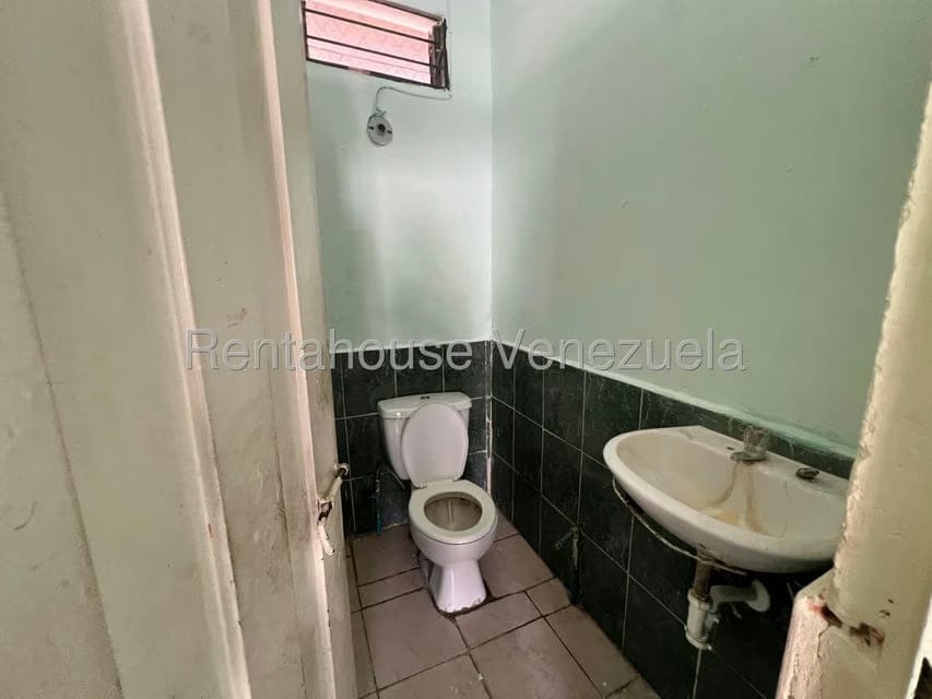 Comercial (Local Comercial) en Alquiler en Centro, Lara - 8