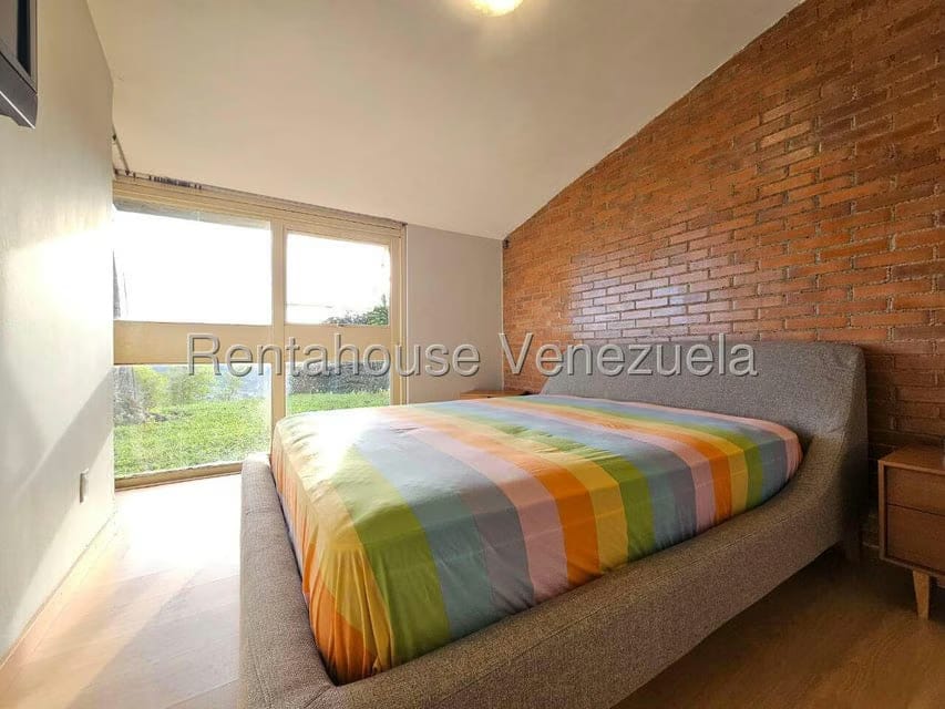 Casa (Duplex) en Venta en Alto Hatillo, Distrito Metropolitano - 30