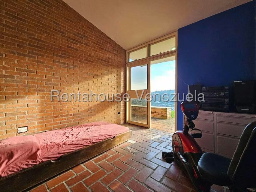 Casa (Duplex) en Venta en Alto Hatillo, Distrito Metropolitano - 33