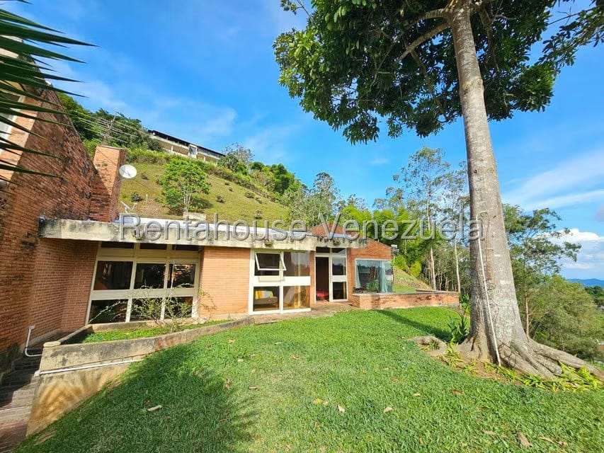 Casa (Duplex) en Venta en Alto Hatillo, Distrito Metropolitano - 43