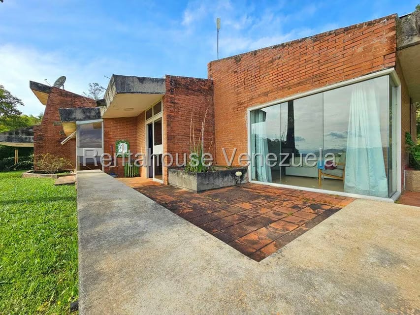 Casa (Duplex) en Venta en Alto Hatillo, Distrito Metropolitano - 47