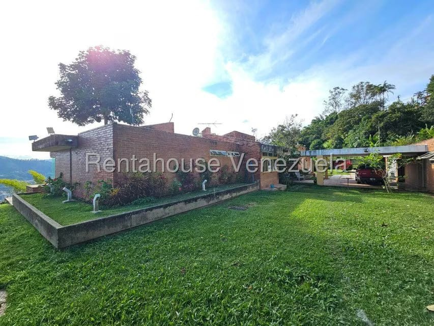 Casa (Duplex) en Venta en Alto Hatillo, Distrito Metropolitano - 52