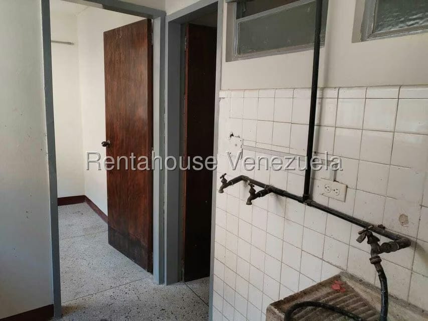 Comercial (Oficina) en Alquiler en Centro, Carabobo - 3