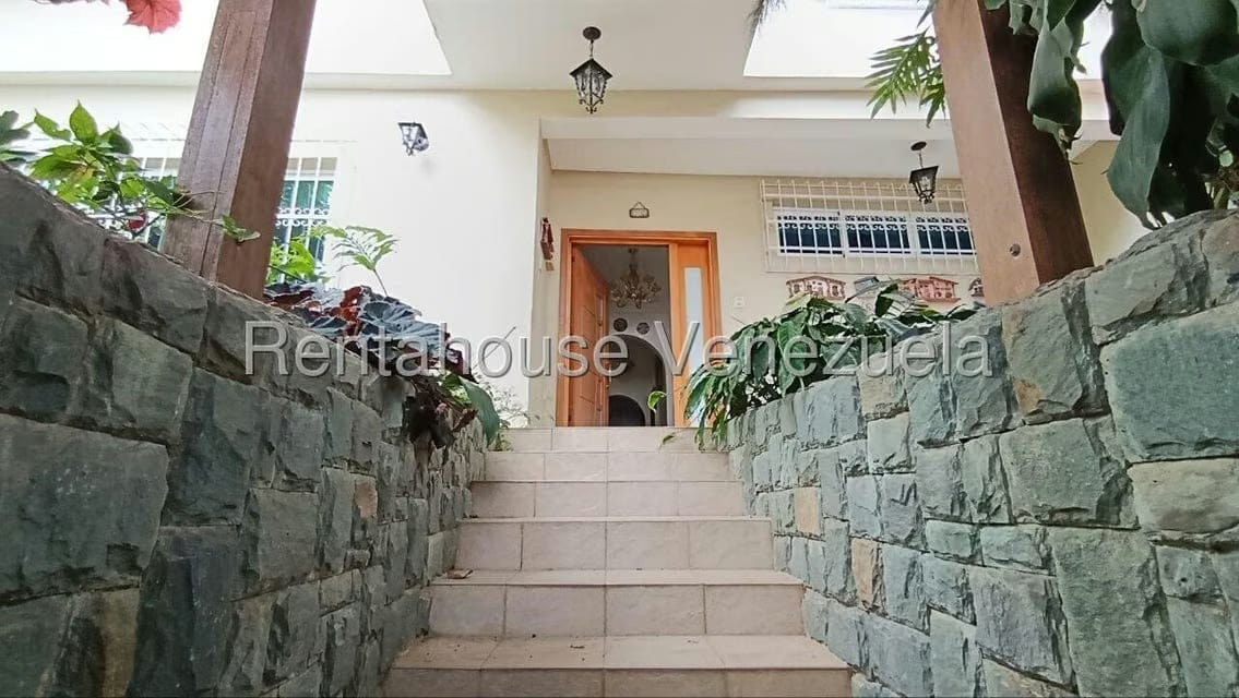 Casa (Duplex) en Venta en Alto Prado, Distrito Metropolitano - 3