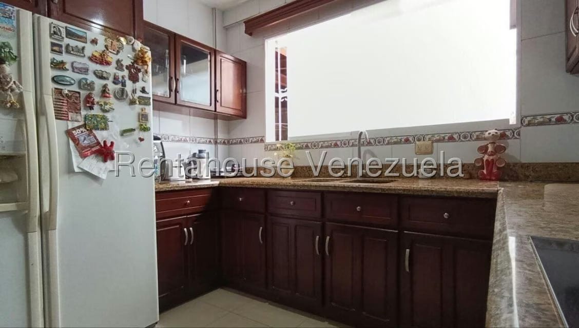 Casa (Duplex) en Venta en Alto Prado, Distrito Metropolitano - 24
