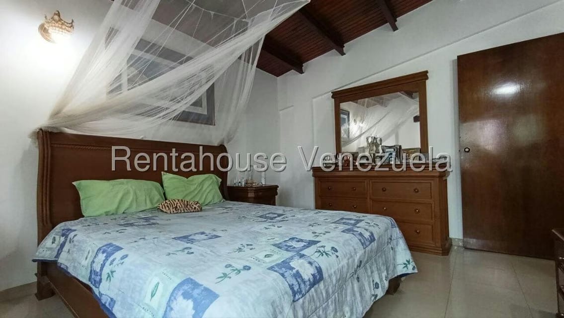 Casa (Duplex) en Venta en Alto Prado, Distrito Metropolitano - 31