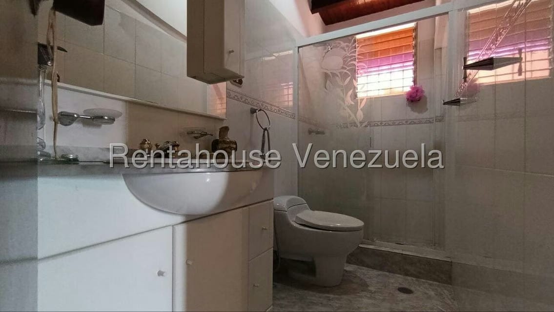 Casa (Duplex) en Venta en Alto Prado, Distrito Metropolitano - 34