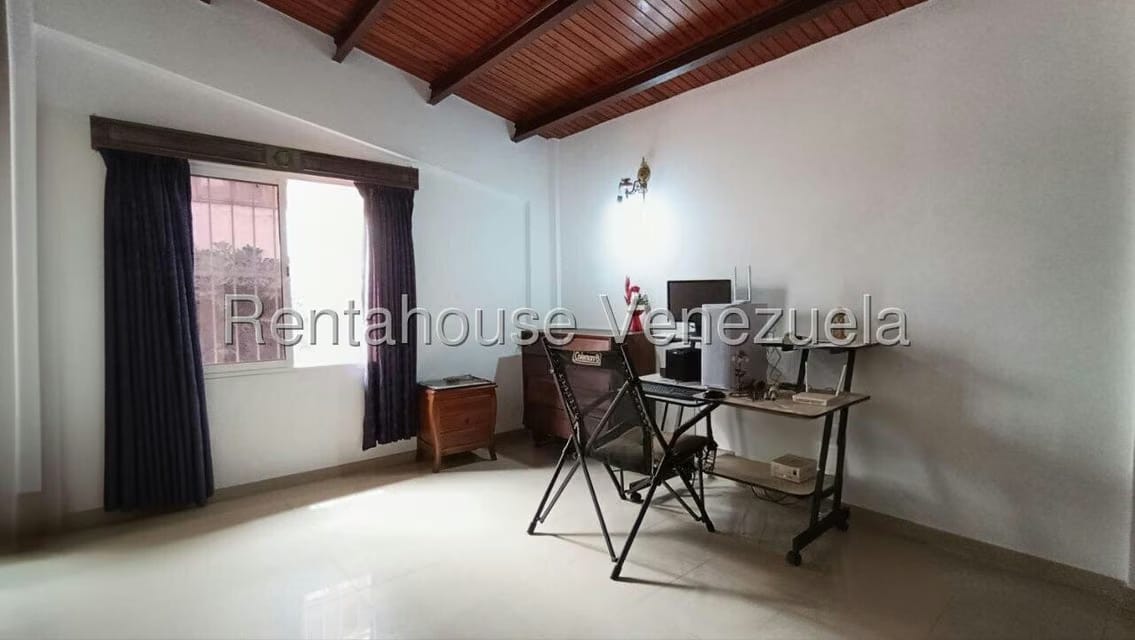 Casa (Duplex) en Venta en Alto Prado, Distrito Metropolitano - 39