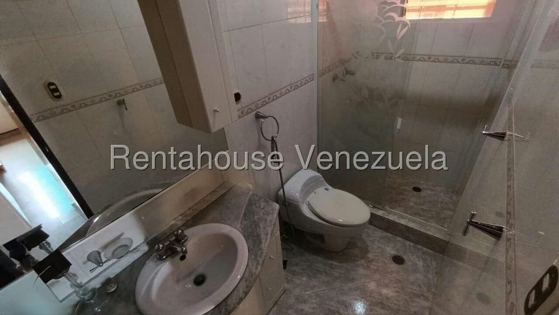 Casa (Duplex) en Venta en Alto Prado, Distrito Metropolitano - 42