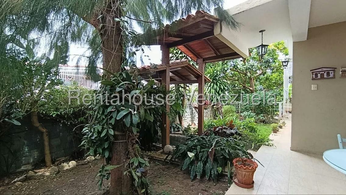 Casa (Duplex) en Venta en Alto Prado, Distrito Metropolitano - 6