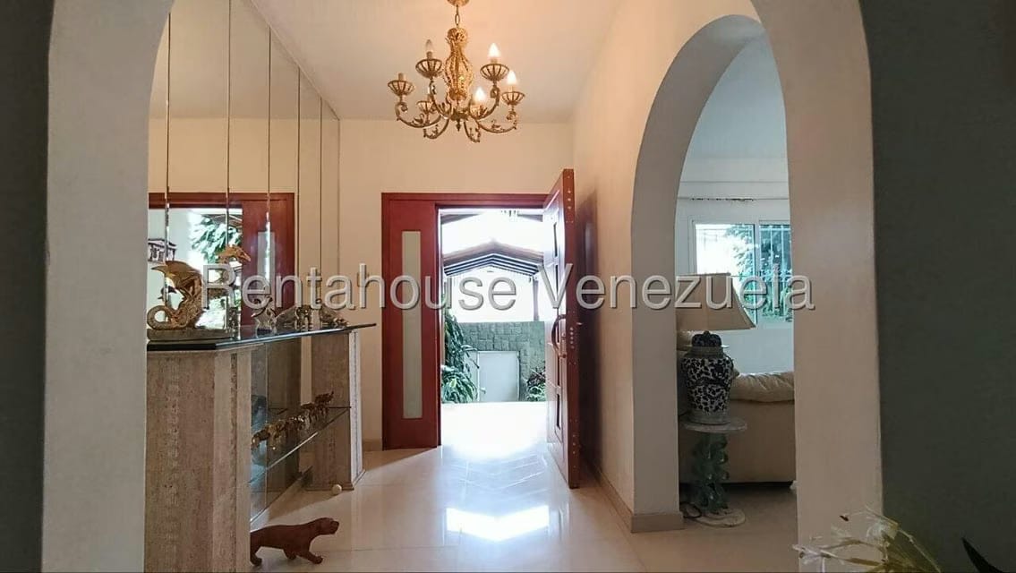 Casa (Duplex) en Venta en Alto Prado, Distrito Metropolitano - 10