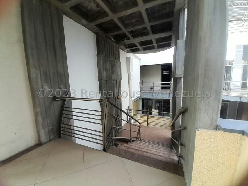 Comercial (Local Comercial) en Venta en La Piedad Norte, Lara - 21