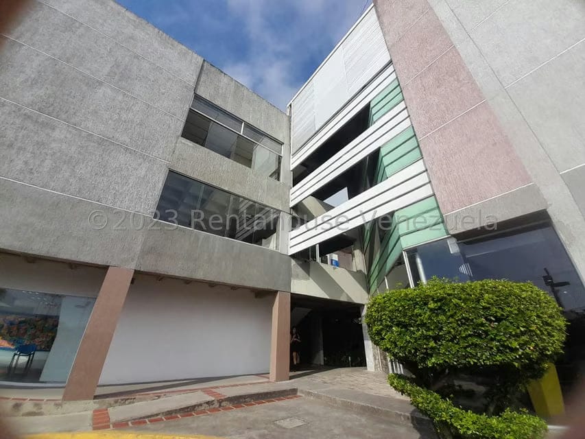 Comercial (Local Comercial) en Venta en La Piedad Norte, Lara - 23