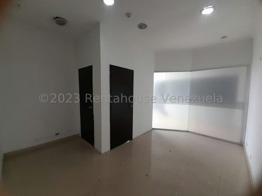 Comercial (Local Comercial) en Venta en La Piedad Norte, Lara - 10