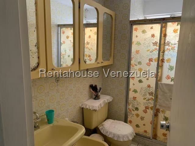 Apartamento (1 Nivel) en Alquiler en Montalban II, Distrito Metropolitano - 13