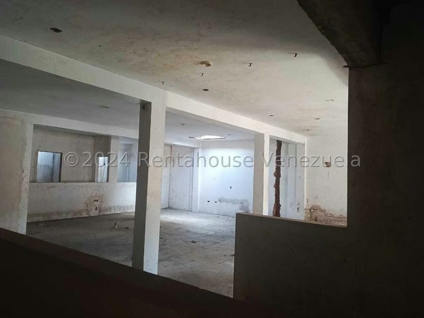 Comercial (Local Comercial) en Venta en Calle 72, Zulia - 22