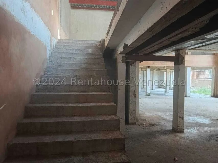 Comercial (Local Comercial) en Venta en Calle 72, Zulia - 5