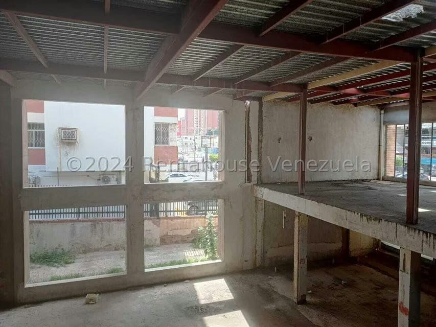 Comercial (Local Comercial) en Venta en Calle 72, Zulia - 7