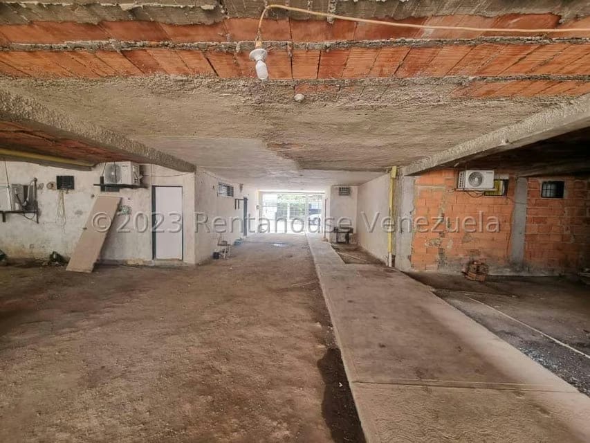Terreno (Comercial) en Venta en Zona Este, Lara - 14
