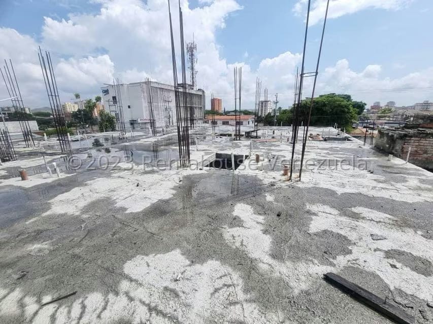 Terreno (Comercial) en Venta en Zona Este, Lara - 10