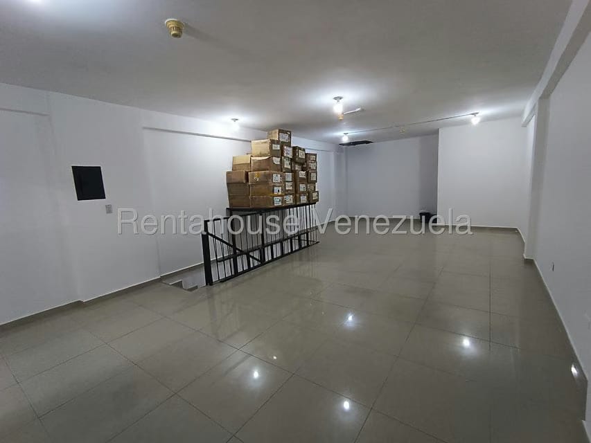 Comercial (Local Comercial) en Venta en Parroquia Altagracia, Distrito Metropolitano - 16