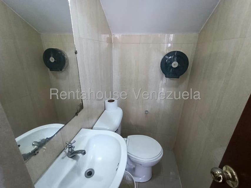 Comercial (Local Comercial) en Venta en Parroquia Altagracia, Distrito Metropolitano - 7