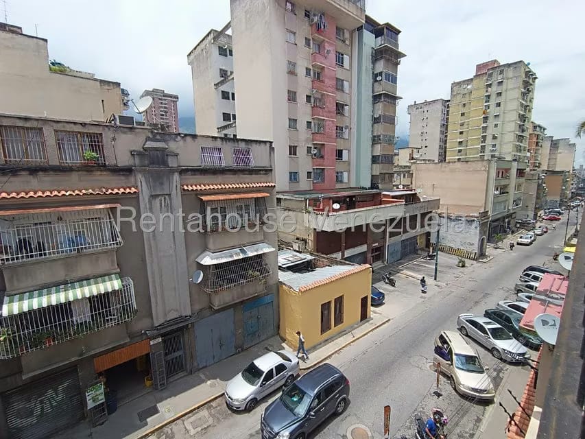 Comercial (Local Comercial) en Venta en Parroquia Altagracia, Distrito Metropolitano - 10