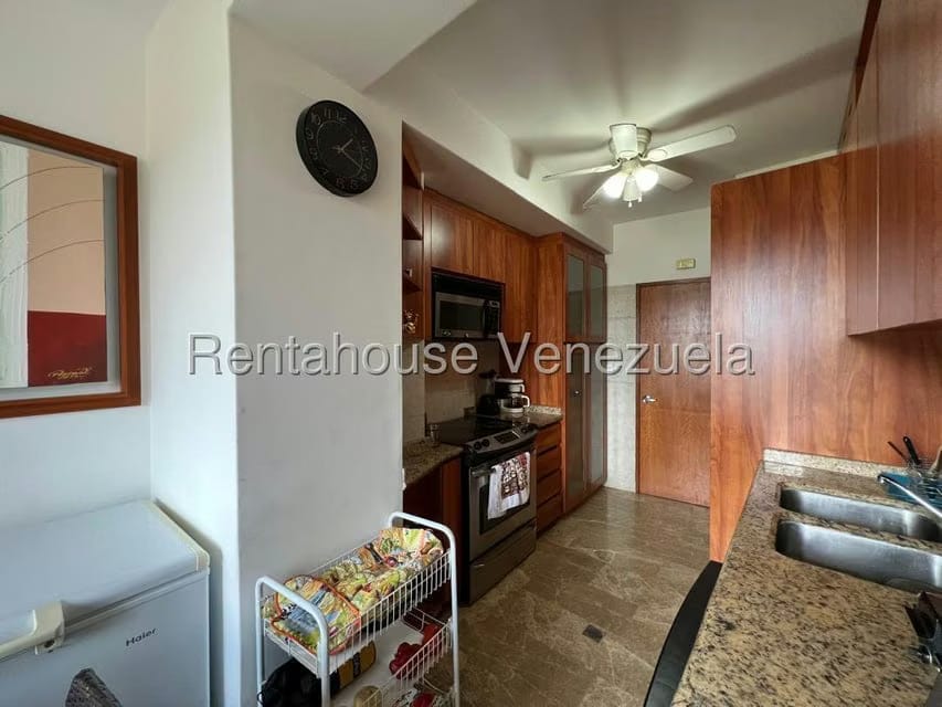 Apartamento (1 Nivel) en Alquiler en Monterrey, Distrito Metropolitano - 11