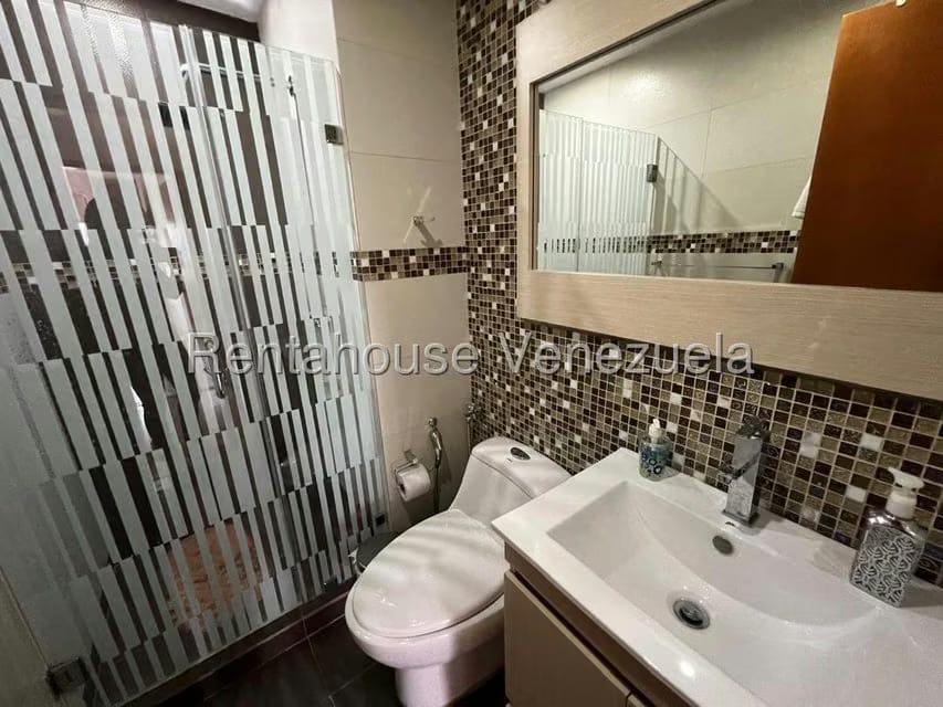Apartamento (1 Nivel) en Alquiler en Monterrey, Distrito Metropolitano - 10