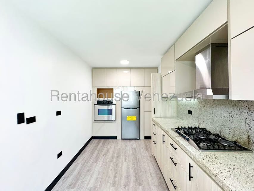 Apartamento (1 Nivel) en Venta en Los Chorros, Distrito Metropolitano - 14